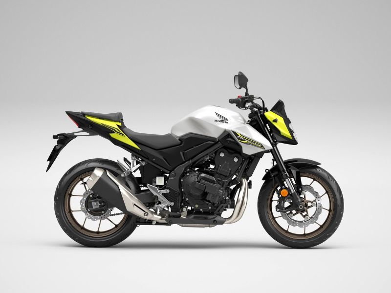 Frauen Motorrad: Honda CB500 Hornet E-Clutch Motorrad für Frauen